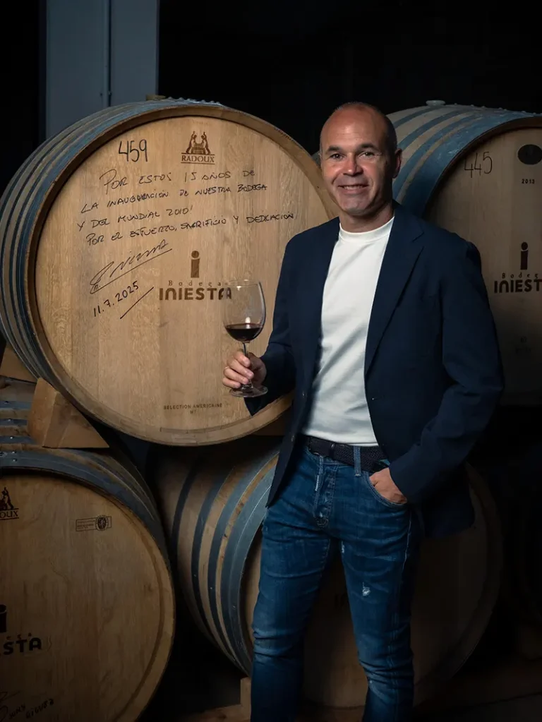 Bodega-Andres-Iniesta-·-Footer-2-768x1023